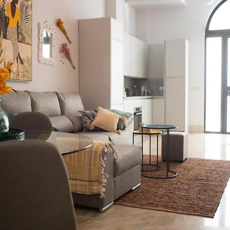 Apartamento Alma Sevilla Bagian luar foto