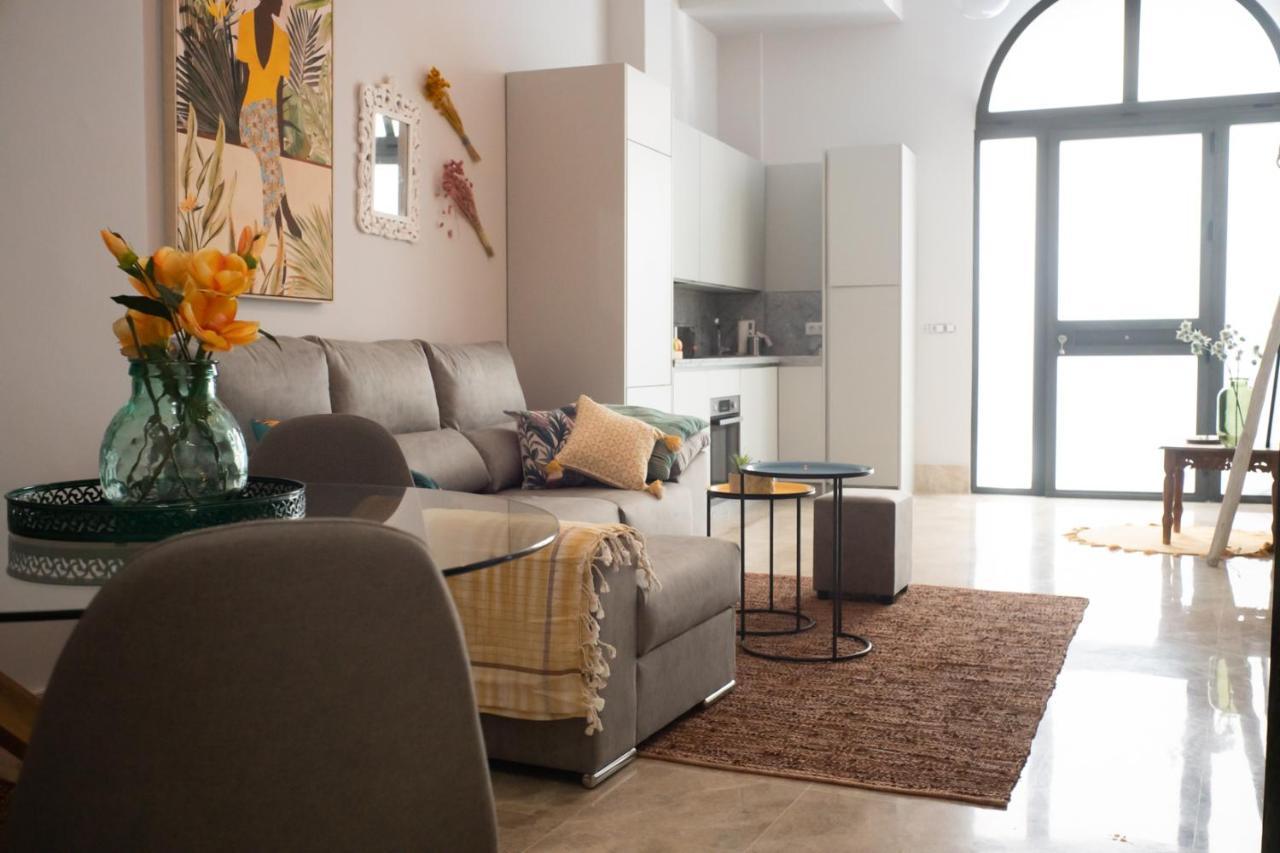 Apartamento Alma Sevilla Bagian luar foto